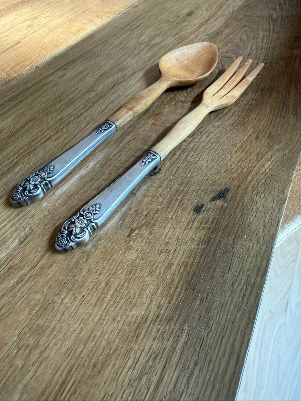 Oneida elegant wood